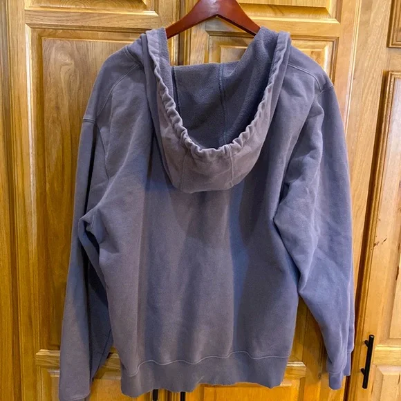 Carhartt zip up hoodie - Picture 5 of 9